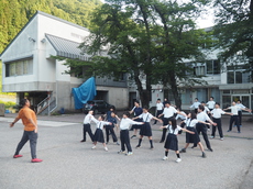 通学合宿中のラジオ体操